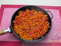 Фото приготовления рецепта: Чечевичный суп с овощами и мясными фрикадельками - шаг №8
