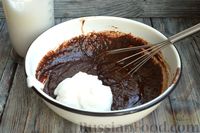 Фото приготовления рецепта: Опавший шоколадный пирог с миндальной мукой, на оливковом масле - шаг №10