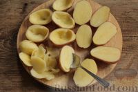 Фото приготовления рецепта: Жюльен из шампиньонов, в "лодочках" из картофеля - шаг №3