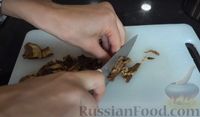 Фото приготовления рецепта: Ризотто с грибами - шаг №3