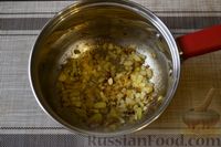 Фото приготовления рецепта: Фасолевый суп с грецкими орехами - шаг №6