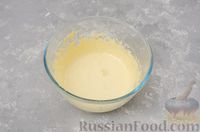 Фото приготовления рецепта: Воздушная манная запеканка на молоке - шаг №7