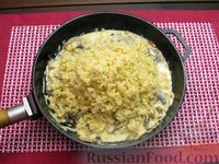 Фото приготовления рецепта: Булгур со сливочно-грибным соусом - шаг №13