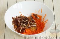 Фото приготовления рецепта: Морковный салат с финиками и медово-имбирной заправкой - шаг №5