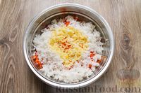 Фото приготовления рецепта: Рисовая запеканка с морковью - шаг №6