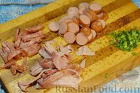 Фото приготовления рецепта: Солянка с копчёностями и куриными фрикадельками - шаг №11