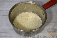 Фото приготовления рецепта: Рисовая каша со сливками и солёной карамелью - шаг №3