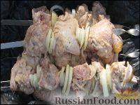 Фото приготовления рецепта: Шашлык из курицы - шаг №7