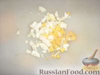 Фото приготовления рецепта: Окрошка с креветками - шаг №4