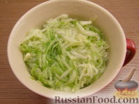 Фото приготовления рецепта: Пряный крем-суп из кабачков - шаг №2