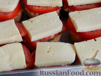 Фото приготовления рецепта: Башенки из баклажанов и помидоров с сыром - шаг №11