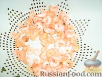 Фото приготовления рецепта: Жареные кольца болгарского перца с начинкой из куриного филе и шампиньонов - шаг №12