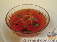 Фото к рецепту: Томатный суп с вермишелью