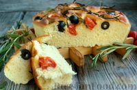 Фото приготовления рецепта: Фокачча с помидорами черри, розмарином и маслинами - шаг №14