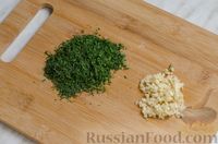 Фото приготовления рецепта: Рисовый рулет с шампиньонами, стручковой фасолью и сыром - шаг №4
