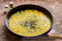 Фото приготовления рецепта: Запеканка из квашеной капусты, мясного фарша и риса - шаг №3