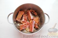 Фото приготовления рецепта: Гороховый суп с обжаренной свининой и копчёными ребрышками - шаг №5