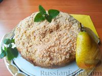Фото к рецепту: Грушевый пирог на кефире, с песочной крошкой