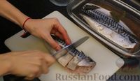 Фото приготовления рецепта: Малосольная скумбрия пряного посола - шаг №8
