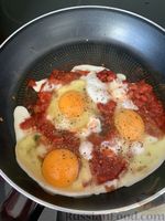 Фото приготовления рецепта: Тефтели из индейки в пряном томатном соусе (в духовке) - шаг №3