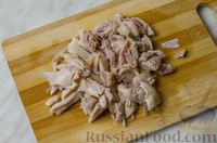 Фото приготовления рецепта: Гороховый суп с копчёной грудинкой и курицей - шаг №13