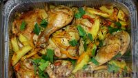 Фото к рецепту: Курица с картошкой и овощами в духовке