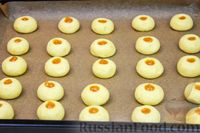 Фото приготовления рецепта: Апельсиновое печенье с джемом - шаг №5