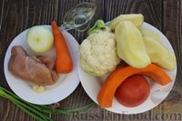 Фото приготовления рецепта: Рагу с курицей, картошкой, тыквой и цветной капустой - шаг №1