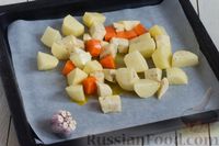 Фото приготовления рецепта: Ньокки из картофеля, сельдерея и моркови, с грецкими орехами - шаг №4