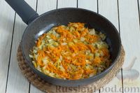 Фото приготовления рецепта: Рис с овощами, в сковороде - шаг №4