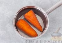 Фото приготовления рецепта: Салат с морковью, яблоком, кукурузой и яйцами - шаг №3