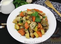 Фото к рецепту: Картошка, запечённая с цветной капустой, грибами и сладким перцем, в рукаве