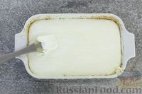Фото приготовления рецепта: Творожная шоколадно-ванильная запеканка - шаг №10