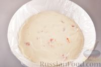 Фото приготовления рецепта: Творожное желе со сгущённым молоком и мандаринами - шаг №9