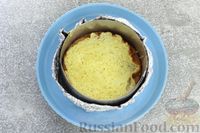Фото приготовления рецепта: Торт из картофельно-миндального бисквита с вишнёвым конфитюром и белым ганашем - шаг №25