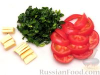 Фото приготовления рецепта: Филе индейки "Гармошка" с помидорами, шпинатом и сыром, запечённое с овощами - шаг №8