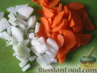 Фото приготовления рецепта: Суп "Куриная радость" с клецками и цветной капустой - шаг №3