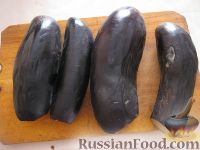 Фото приготовления рецепта: Салат из баклажанов на зиму "Тещин язык" - шаг №1