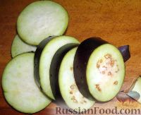 Фото приготовления рецепта: Салат из баклажанов на зиму "Тещин язык" - шаг №2