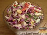 Фото приготовления рецепта: Пестрый капустный салат - шаг №7