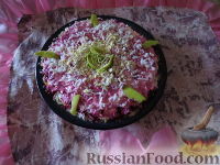 Фото к рецепту: Торт овощной "Любаша" из сельди и овощей