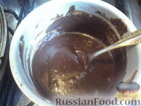 Фото приготовления рецепта: Донатсы в шоколадной глазури - шаг №4