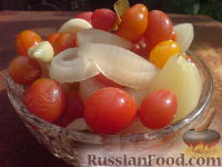 Фото приготовления рецепта: Маринованные сладкие помидоры черри - шаг №5