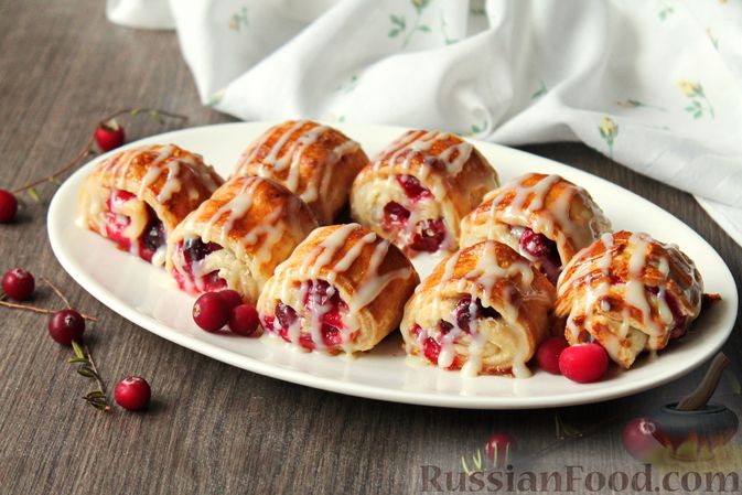 Слоеный пирог с клюквой - пошаговый рецепт с фото на gkhyarovoe.ru