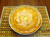 Фото приготовления рецепта: Пирог с куриным филе и картофелем - шаг №16