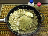 Фото приготовления рецепта: Запечённые шампиньоны с начинкой из говяжьего фарша - шаг №7