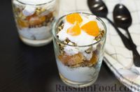 Фото к рецепту: Десерт из зефира и мандаринов с грецкими орехами и сметаной