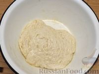 Фото приготовления рецепта: Пирожки-трубочки из вытяжного теста, с мясной и яично-рисовой начинками - шаг №5