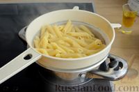Фото приготовления рецепта: Цветная капуста, запечённая с макаронами и сыром - шаг №6