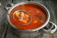 Фото приготовления рецепта: Томатный суп со свининой и рисом - шаг №15